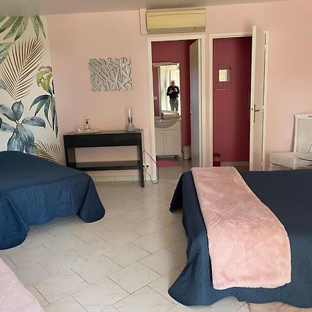 Bed and Breakfast Lagalerne Neuville-du-Poitou Exterior foto