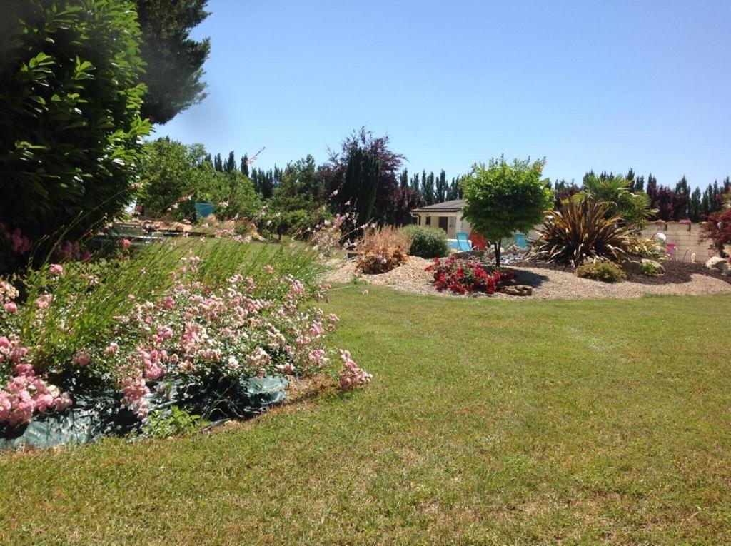 Bed and Breakfast Lagalerne Neuville-du-Poitou Exterior foto